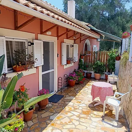Ariadni Dream House *